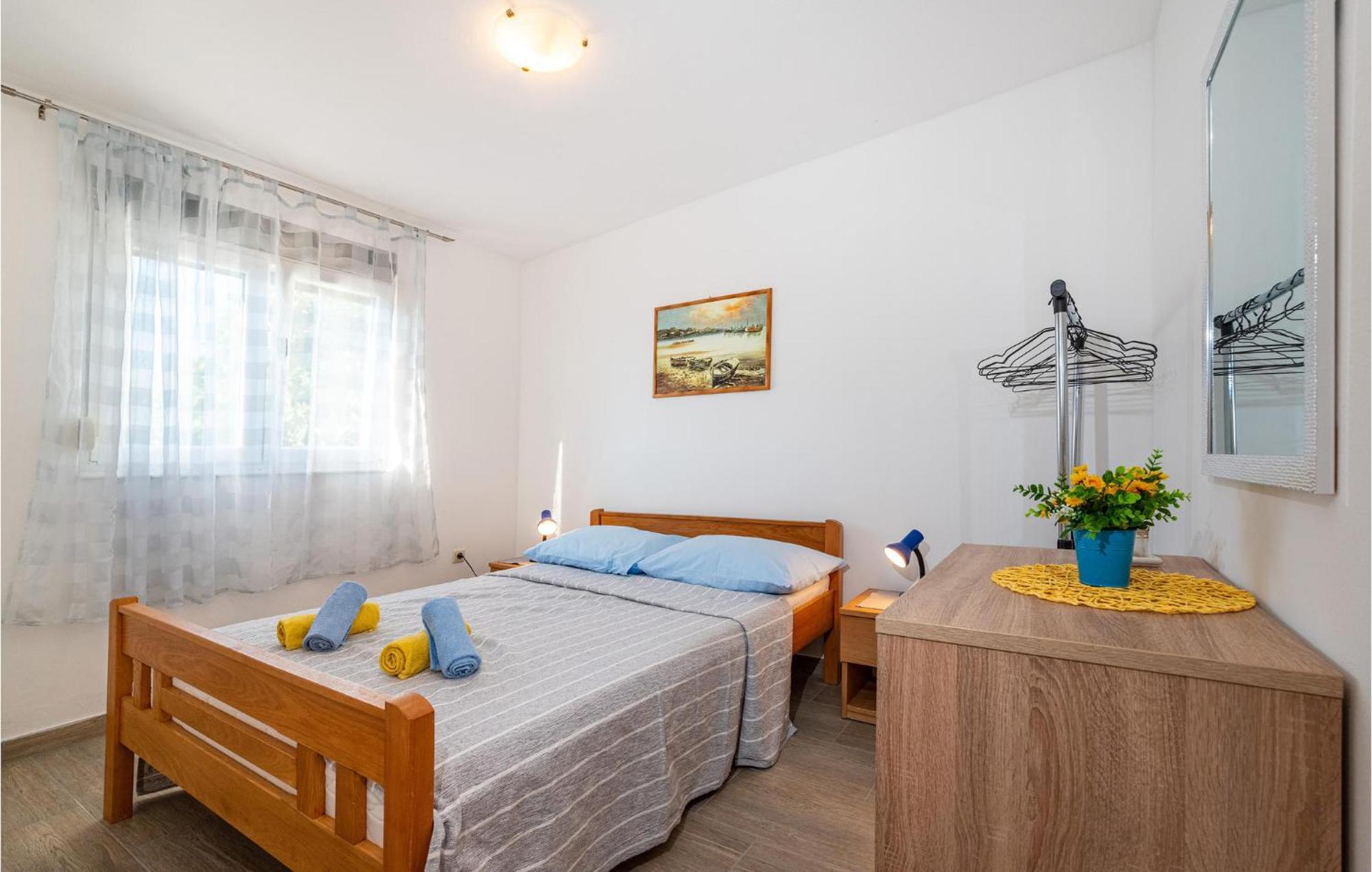 Beautiful Home In Rovanjska With Wifi Exterior photo