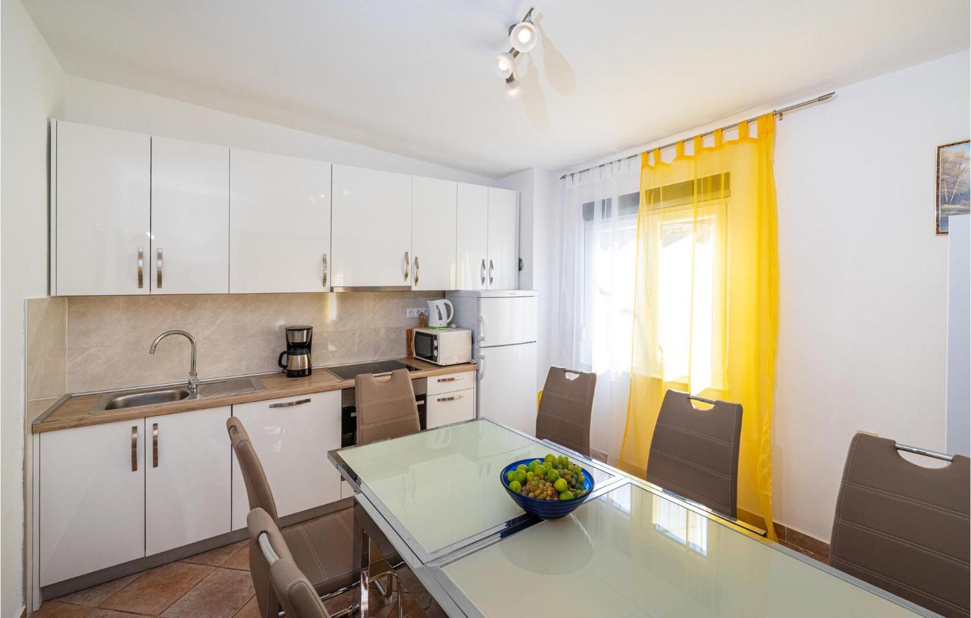 Beautiful Home In Rovanjska With Wifi Exterior photo