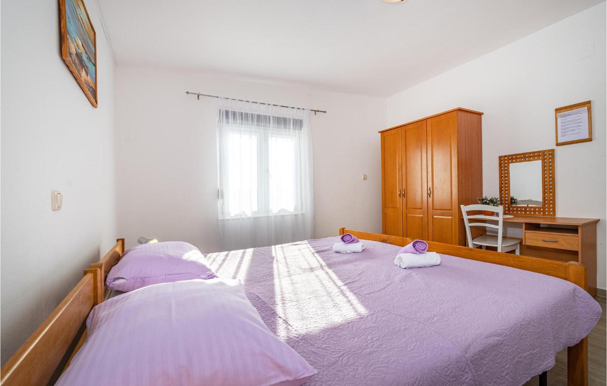 Beautiful Home In Rovanjska With Wifi Exterior photo